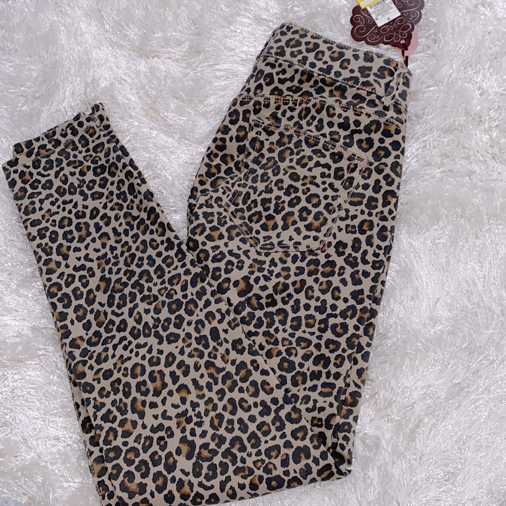 Leopard Jeans